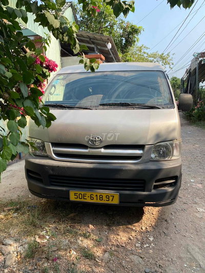 Toyota Hiace 2006 - Máy Dầu - Tải van 6 chỗ 850kg