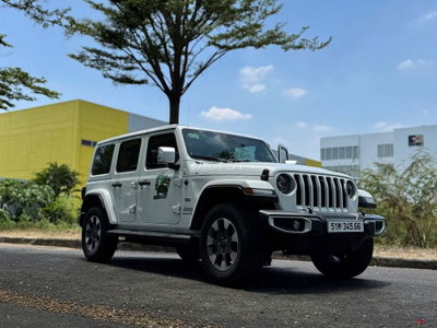 Jeep Sahara JL 2023 Trắng 10.000 km