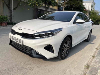Kia K3 Premium 2022 2.0L Trắng