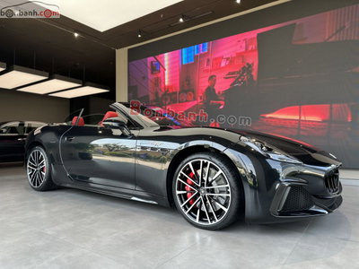 Xe Maserati GranTurismo Modena 2024