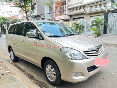 Xe Toyota Innova G 2012