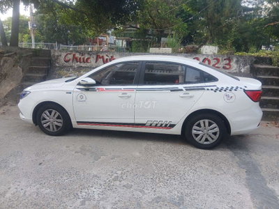 MG MG5 2024 MT Trắng 25.000 km