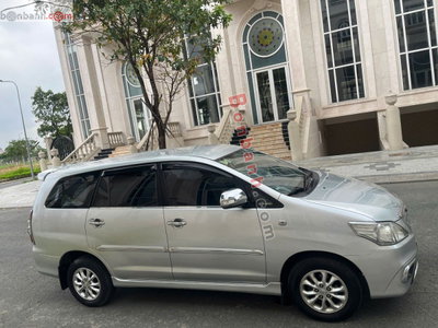 Xe Toyota Innova 2.0G 2014