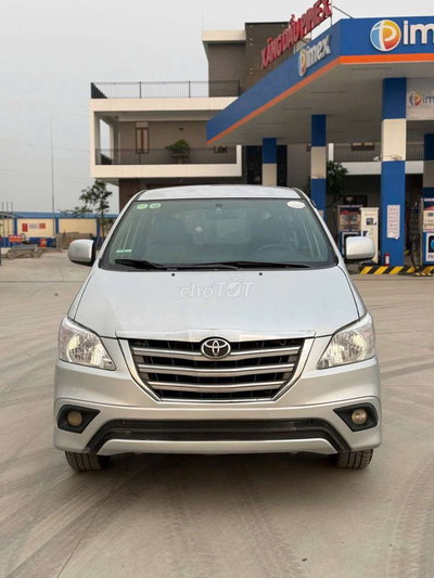 Toyota Innova G 2014