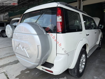 Xe Ford Everest 2.5L 4x2 AT 2014