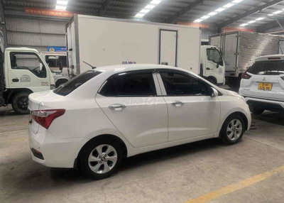xe i10 bản đủ , máy 1.2 chính chủ