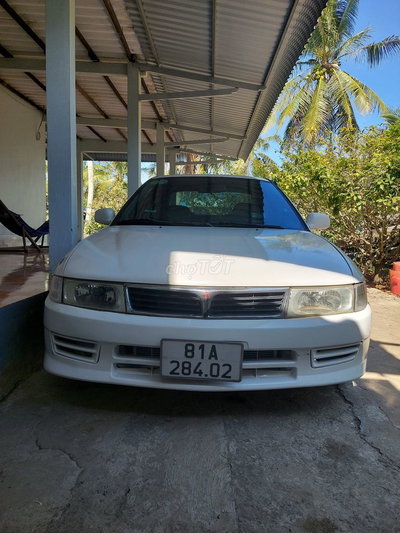 Mitsubishi Lancer 2000 Trắng 65.000 km