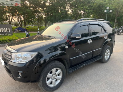 Xe Toyota Fortuner 2.7V 4x4 AT 2009