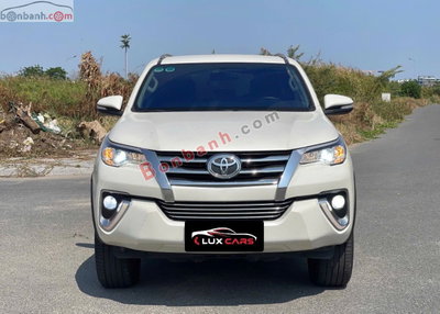 Xe Toyota Fortuner 2.4G 4x2 MT 2017