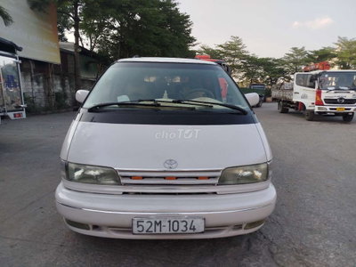 Toyota Previa 7 chỗ màu Trắng