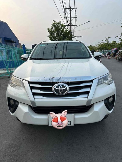 Toyota Fortuner 2017 Trắng xe cam kết rin 100%