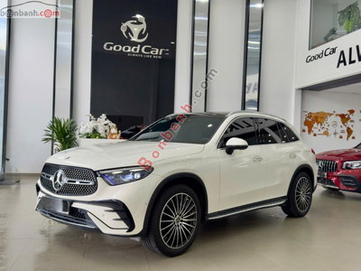 Xe Mercedes Benz GLC 300 4Matic 2023