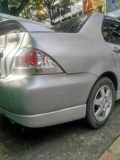Mitsubishi Lancer 2005 Bạc