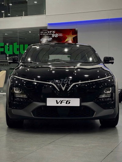 VINFAST VF6 - KM ĐẾN 97 TRIỆU - 75 TRIỆU NHẬN XE