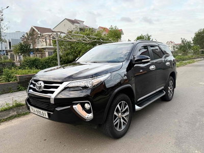 Toyota Fortuner Full kịch 2 cầu Đen