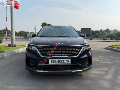 Xe Kia Carnival Signature 2.2D 2022