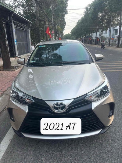 Toyota Vios 2021 Vàng cát một chủ mua mới
