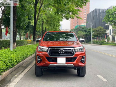 Xe Toyota Hilux 2.8G 4x4 AT 2020