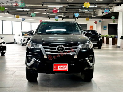 Xe Toyota Fortuner 2.4G 4x2 AT 2019