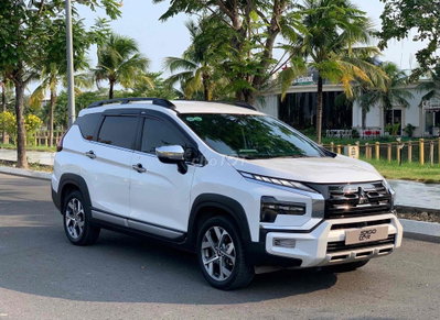 Mitsubishi Xpander Cross Trắng 2024