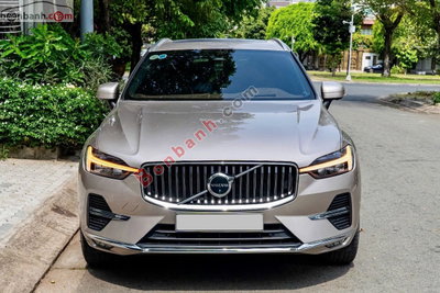 Xe Volvo XC60 Ultimate Bright B6 AWD 2023