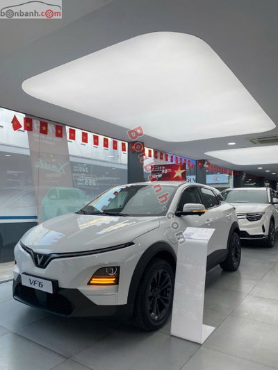Xe VinFast VF6 Plus 2026