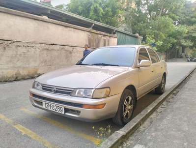 Toyota Corolla 1995 Vàng cát