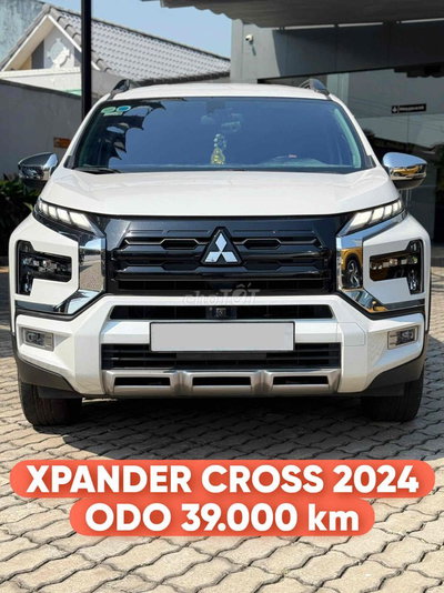Mitsubishi Xpander Cross 2024 39.000 km Trắng
