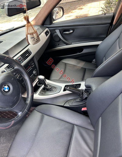 Xe BMW 5 Series 320i 2010