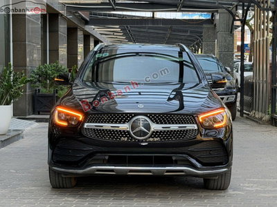 Xe Mercedes Benz GLC 300 4Matic 2021