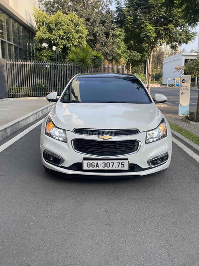 Chevrolet Cruze LT 2015 Trắng