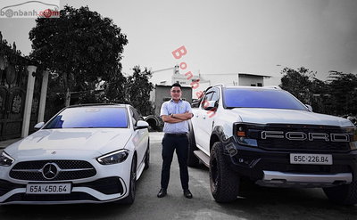 Xe Mercedes Benz C class C300 AMG 2022