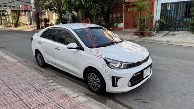 Xe Kia Soluto 1.4 AT Deluxe 2022