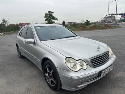 Mercedes-Benz C240 2004 Bạc 150041 km