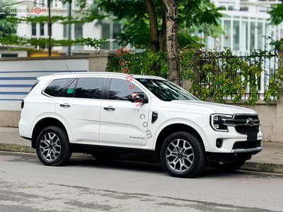 Xe Ford Everest Titanium Plus 2.0L 4x4 AT 2022