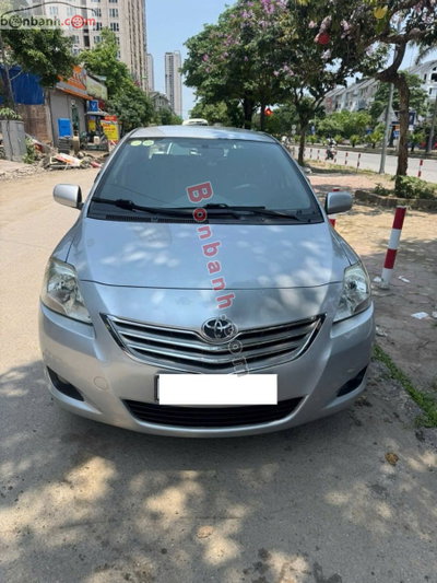Xe Toyota Yaris 1.3 AT 2010