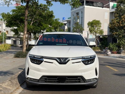 Xe VinFast VF8 Plus AWD 2025