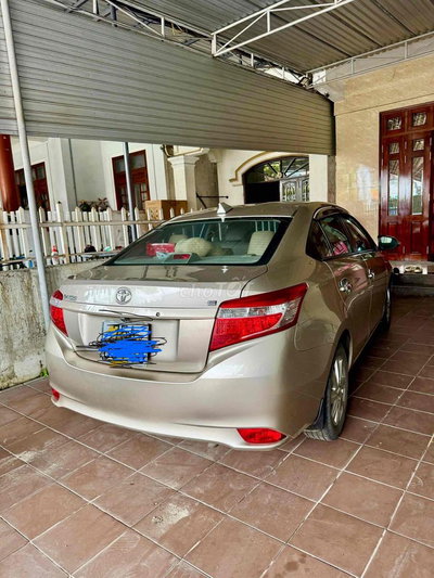 Toyota Vios 2015 - 165 km