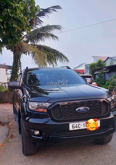 Ford Ranger 2022 Tự động 2000 Km Đen