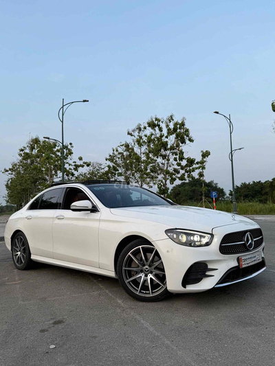 Mercedes-Benz E-Class 2022 Trắng 50km