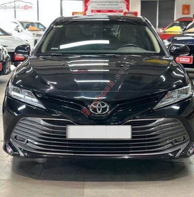 Xe Toyota Camry 2.0G 2020