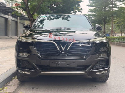 Xe VinFast Lux SA 2.0 Base 2.0 AT 2020
