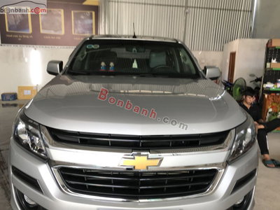 Xe Chevrolet Trailblazer LT 2.5L 4x2 MT 2019
