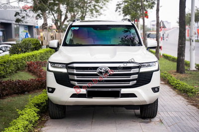 Xe Toyota Land Cruiser 3.5 V6 2023
