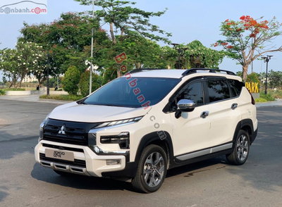 Xe Mitsubishi Xpander Cross 1.5 AT 2024