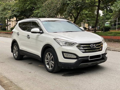Hyundai Santafe AT dầu 2015 màu trắng 1 cầu