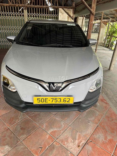 Vinfast VF5 2025 Xám 4000 km
