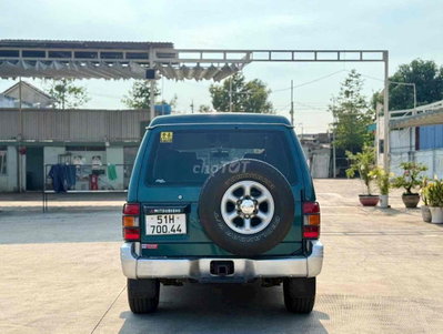 Mitsubishi Pajero V6 3000