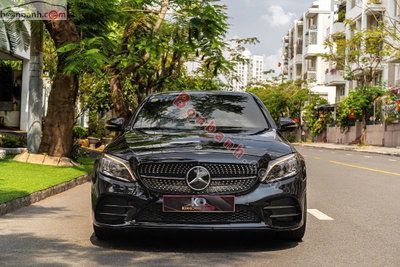 Xe Mercedes Benz C class C300 AMG 2019