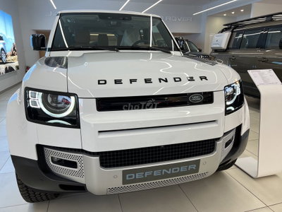 Bán Land Rover Defender 130 Bản 8 Chổ Rất Rộng Rãi